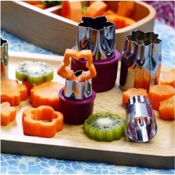 8pcs/Set Flower Star Shaped Vegetable Fruit Cutter Mold Mould Slicer Stainless S
