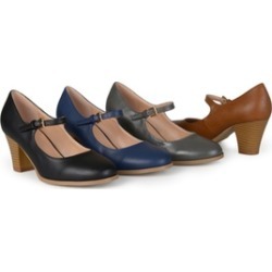 Journee Collection Womens Classic Mary Jane Pumps