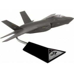 Mastercraft Models MCF35CJN1PU Lockheed F-35C JSF & CV USN - Model Scale 1 by 40
