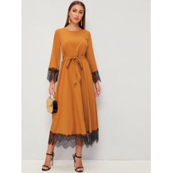 Keyhole Back Lace Hem Belted Hijab Dress