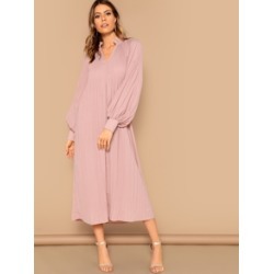 Ruffle V-neck Bishop Sleeve Pleated Hijab Dress