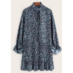 Ditsy Floral Flounce Sleeve Smock Dress
