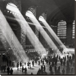 Stretched Canvas Print: Grand Central Station, Morning by The Chelsea Collection: 30x30in found on Bargain Bro Philippines from Art.com for $240.00