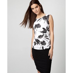 Le Chateau Womens - Floral Print Knit Boat Neck Top in Off White/Black Size XS Polyester