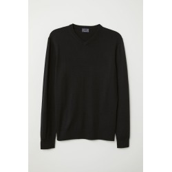 H & M - V-neck Merino Wool Sweater - Black