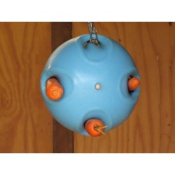 Shires Carrot Ball, 8100