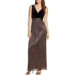 Women's Vince Camuto Mixed Media Metallic Pleat Gown