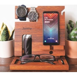 Compact Docking Station (Merbau)