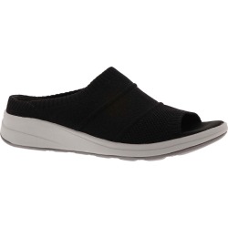 Bzees Iconic Women's Black Slip On 9 M found on Bargain Bro from Shoemall.com for USD $53.16
