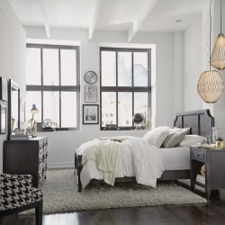 Classic Contemporary Gray 4 Piece Queen Bedroom Set - 5th Avenue