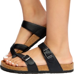 Defeat-25 Sandals Black