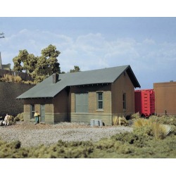 DPM 10700 HO Freight Depot Kit