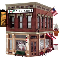 Woodland Scenics PF5893 O Scale Corner Emporium Building Kit