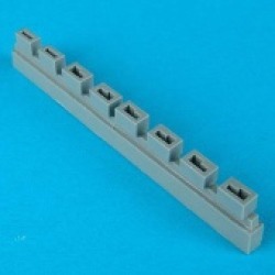 QUICKBOOST 48073 1/48 Spitfire Mk I Empty Shell Case Chute for TAM