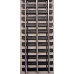 Gargraves 502S Std. Gauge 3 Rail Regular Stainless 37 Plastic Tie Sect