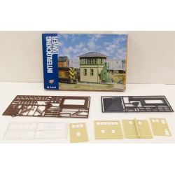Walthers 933-3071 Interlocking Tower HO Structure Kit