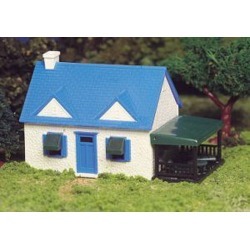 Bachmann 45131 HO Cape Cod House Kit 1-7/8 x 3 4.8 x 7.5cm
