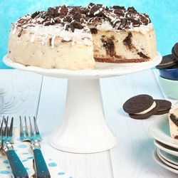 Cookies and Cream Cheesecake