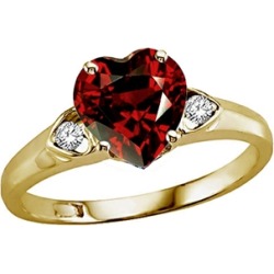 Tommaso Design� Heart Shape Genuine Garnet Ring