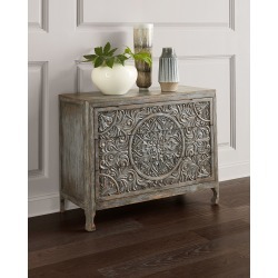 Lockhart 3-Drawer Chest