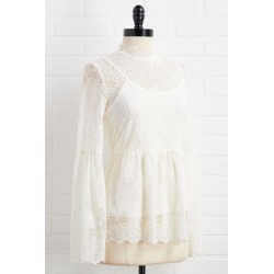 lace to the finish line top - Black