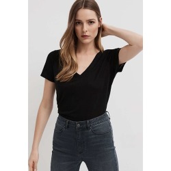 Linen V Neck Tee - Black